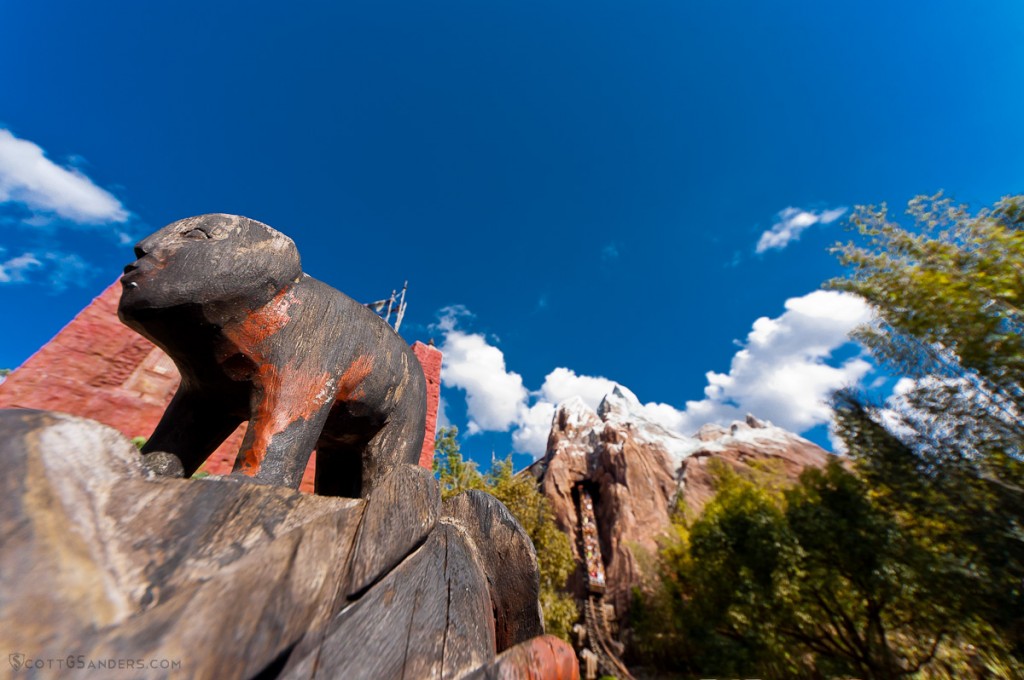 Expedition Everest Totem